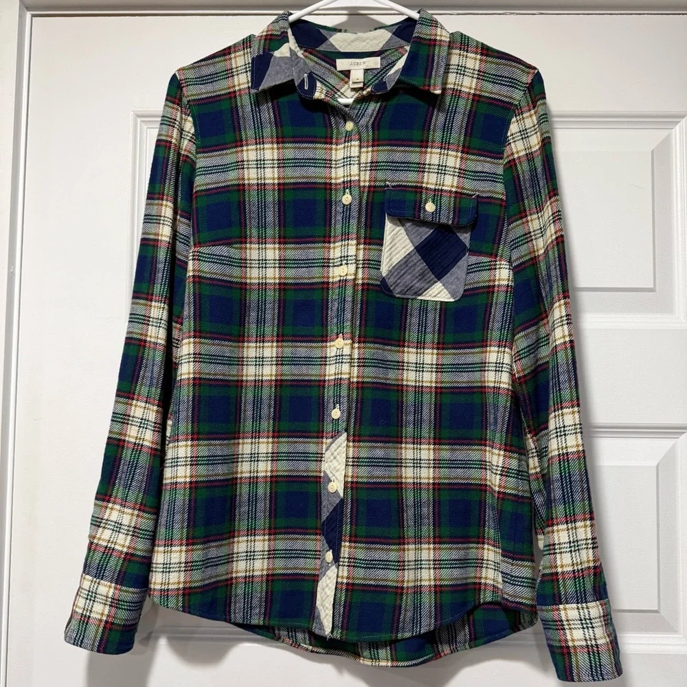 J. Crew Green Navy Plaid Button-Down Shirt 02-0055